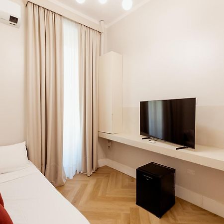 那不勒斯 Residenza Umberto I酒店 外观 照片